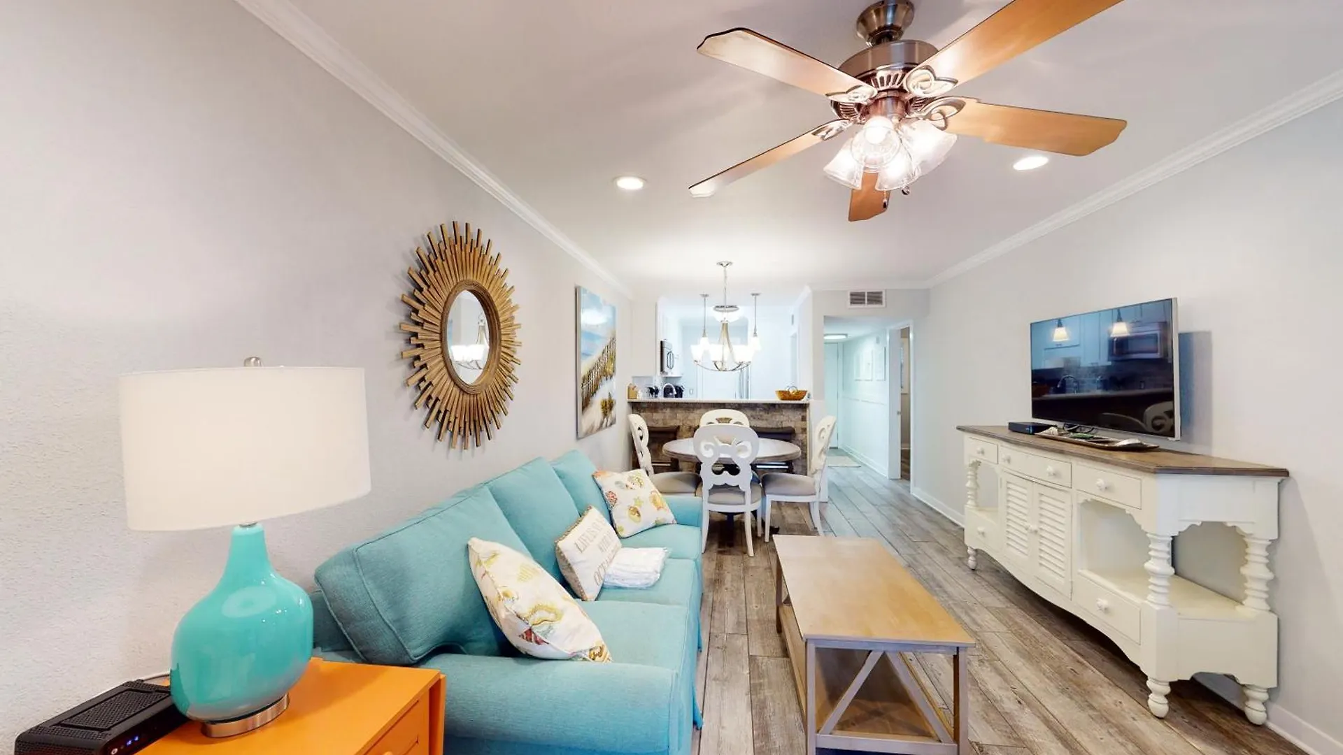 Apartment Tradewinds *