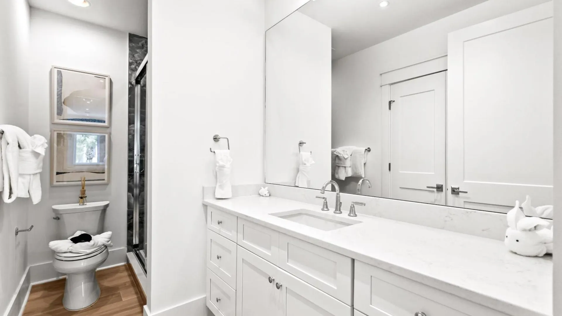 Queen Of Crystal Shores Luxury Beachfront Retreat *