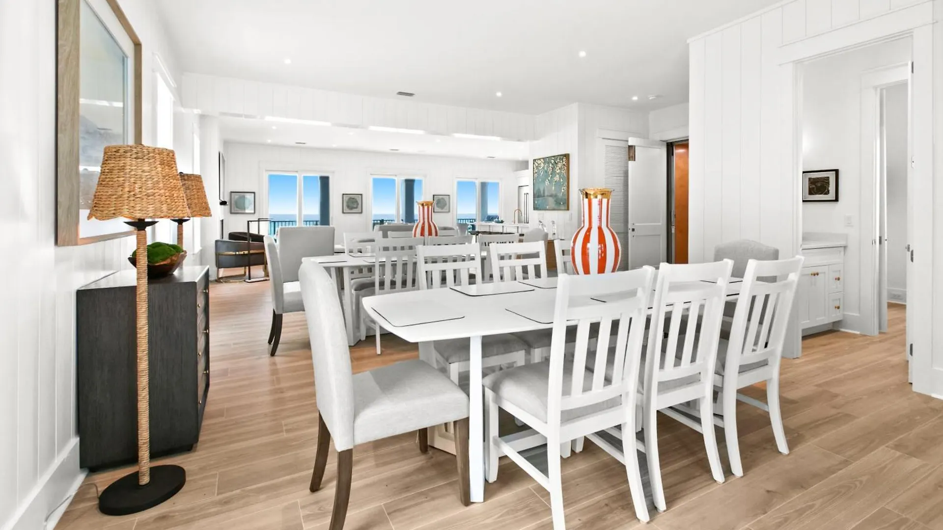 Queen Of Crystal Shores Luxury Beachfront Retreat Holiday home Destin