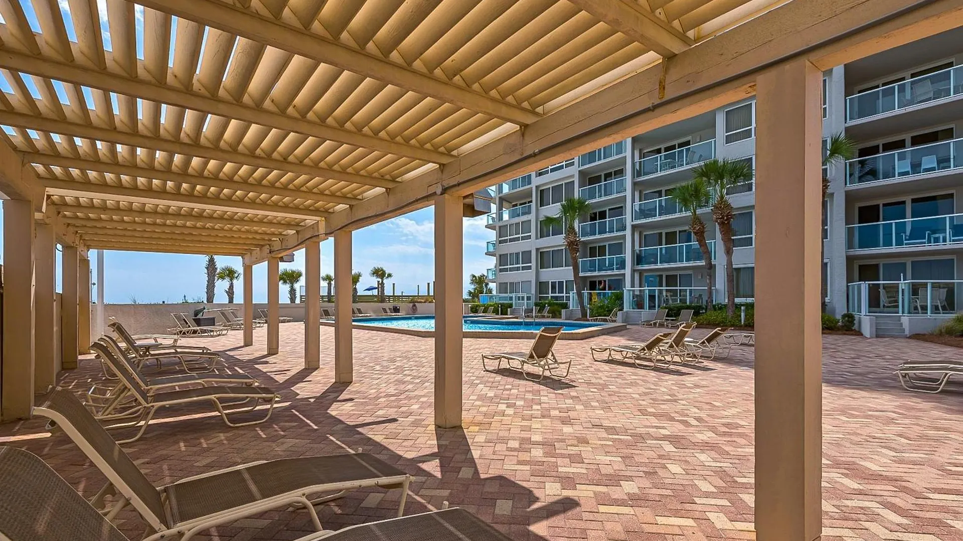 Beachside Ii 245 *