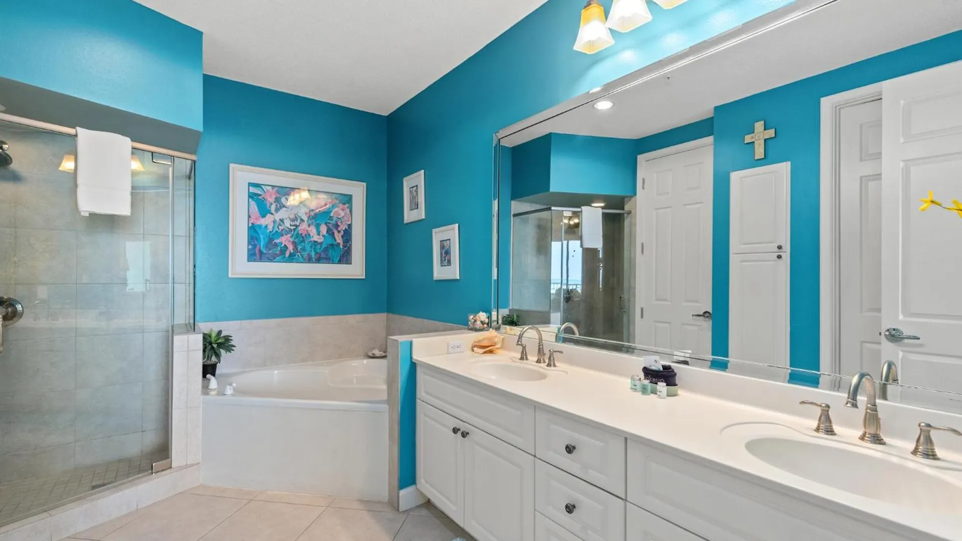 Holiday home Beachfront Luxury 2bd 2ba With Balcony! Sleeps 6! Destin