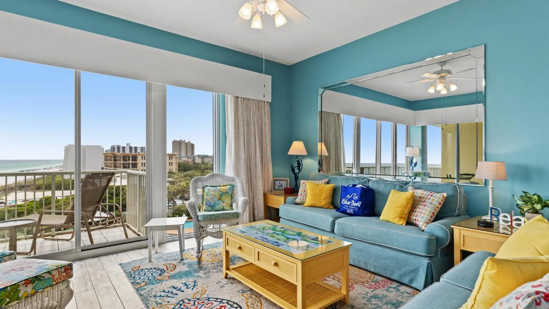 Holiday home Beachfront Luxury 2bd 2ba With Balcony! Sleeps 6!