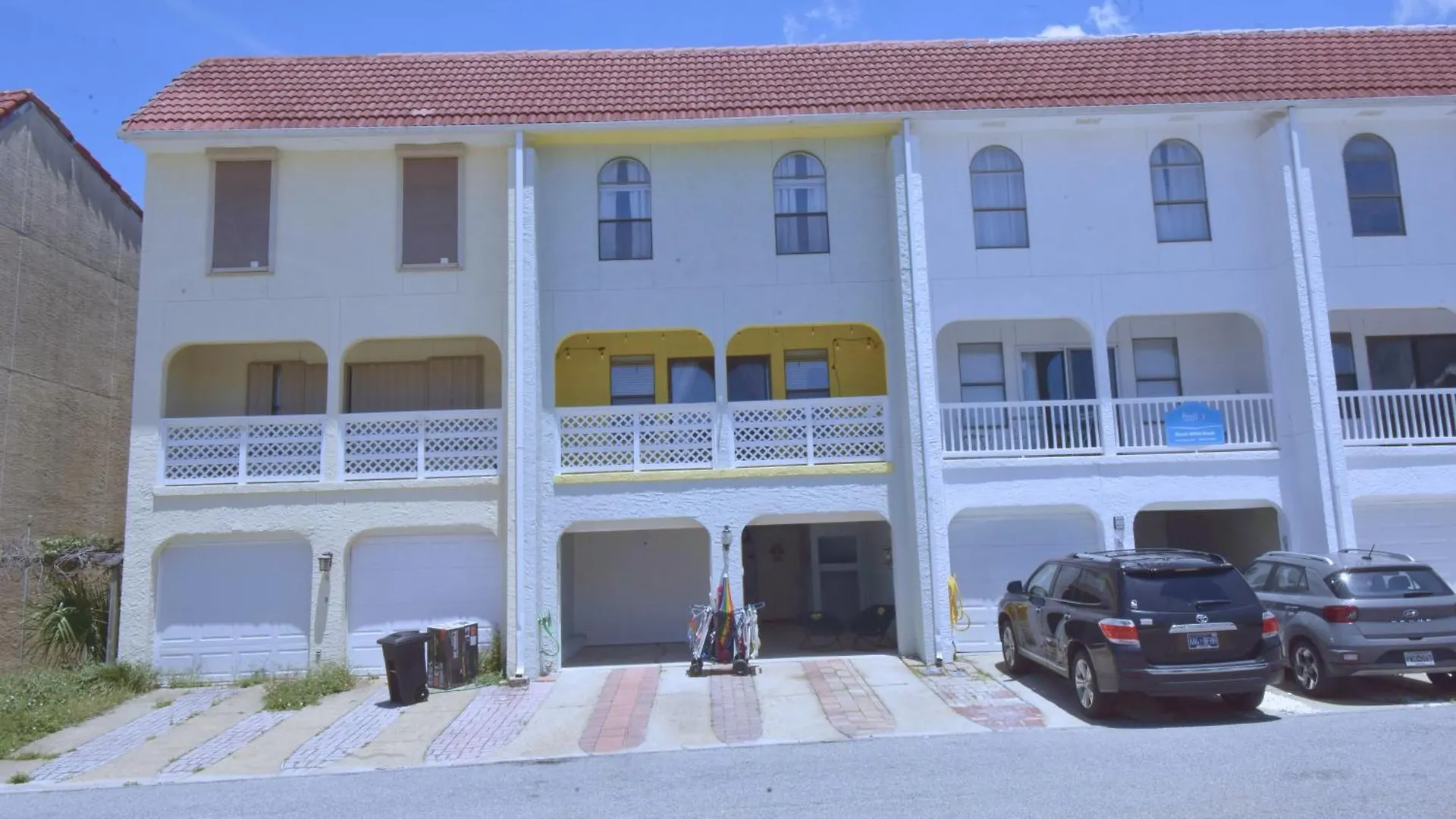 Renovated House, 1 Minute Walk To Miramar * Destin