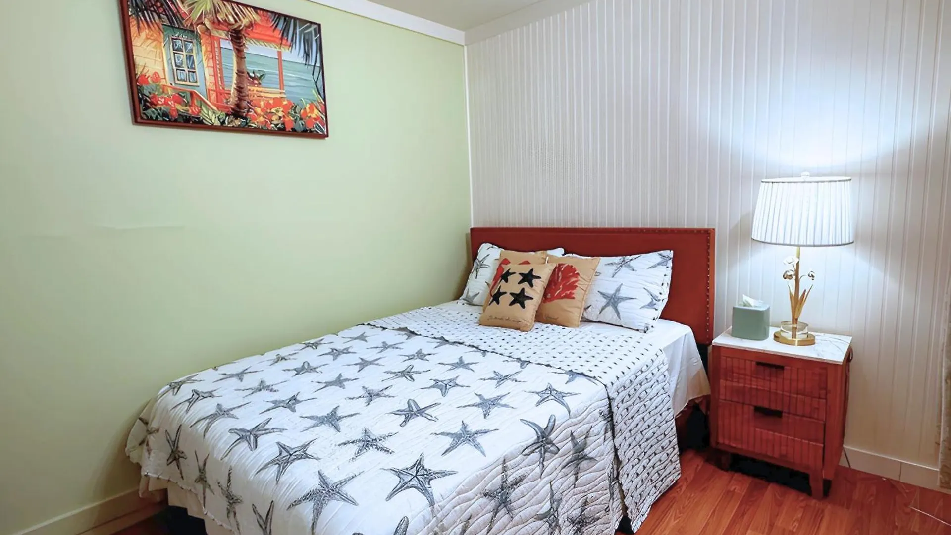 Holiday home Renovated House, 1 Minute Walk To Miramar Destin