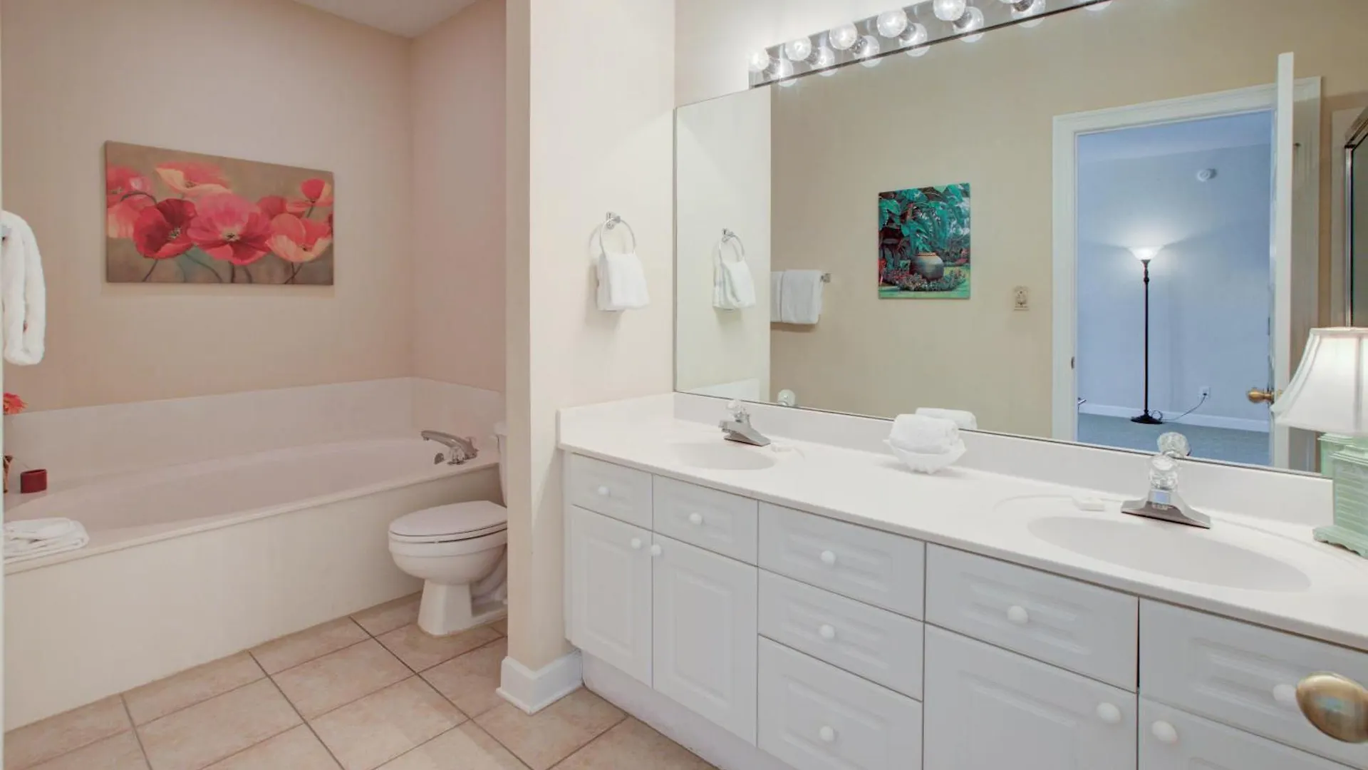 Holiday home Turnberry 8573