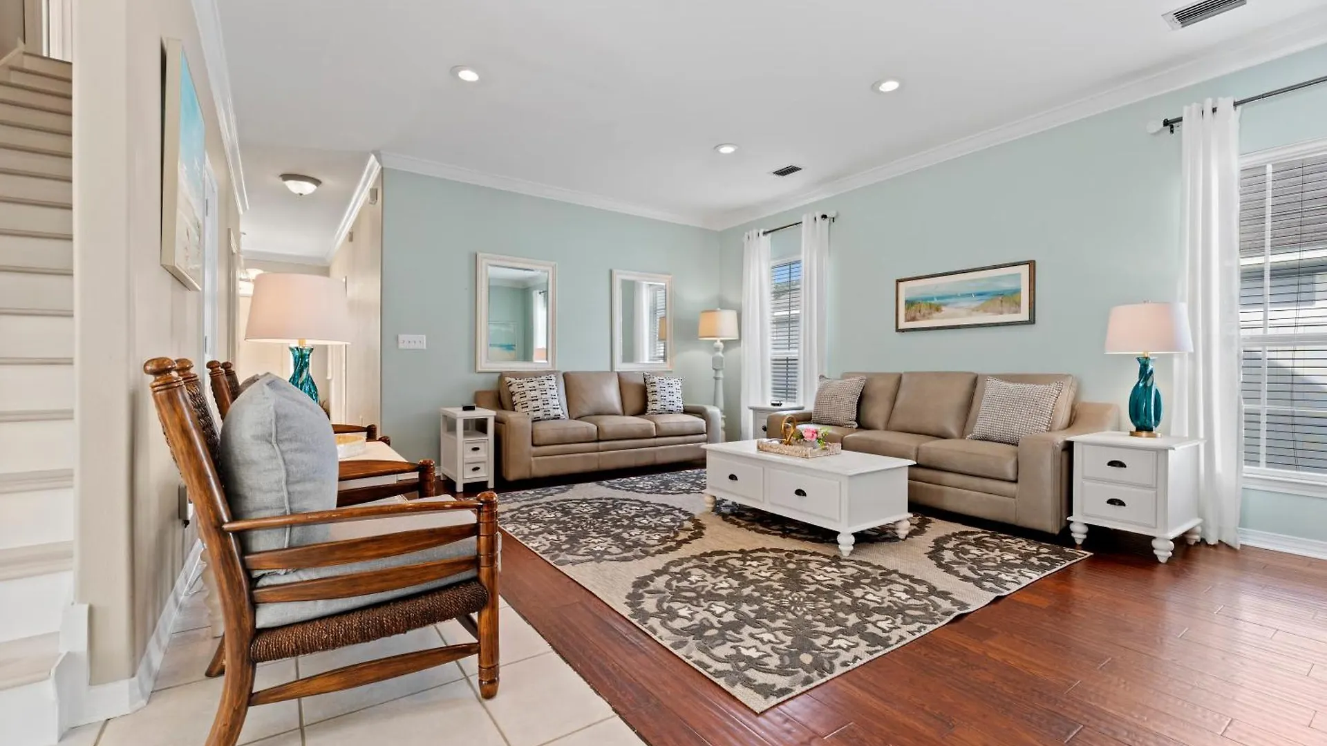 A World Away By Newman-dailey Holiday home *