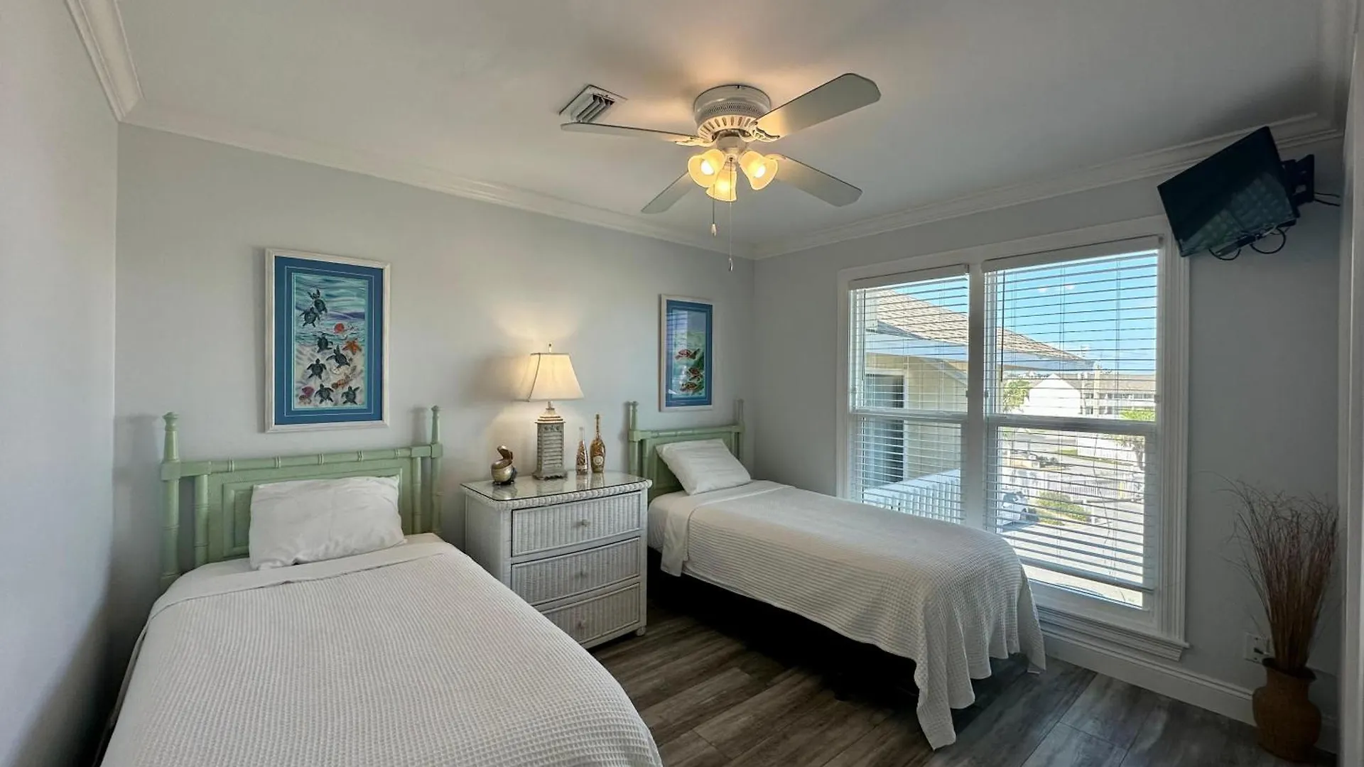 Sandpiper Cove 2139 *