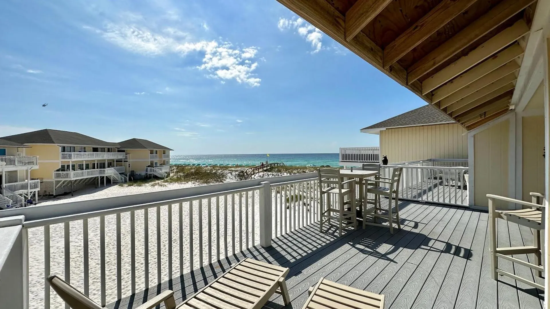 Sandpiper Cove 2118 *