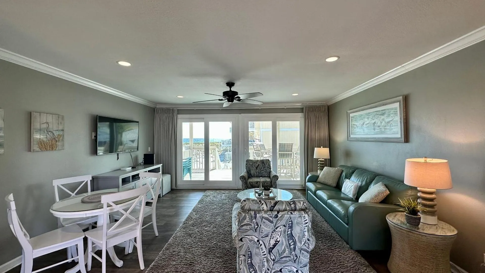 Sandpiper Cove 1139 * Destin