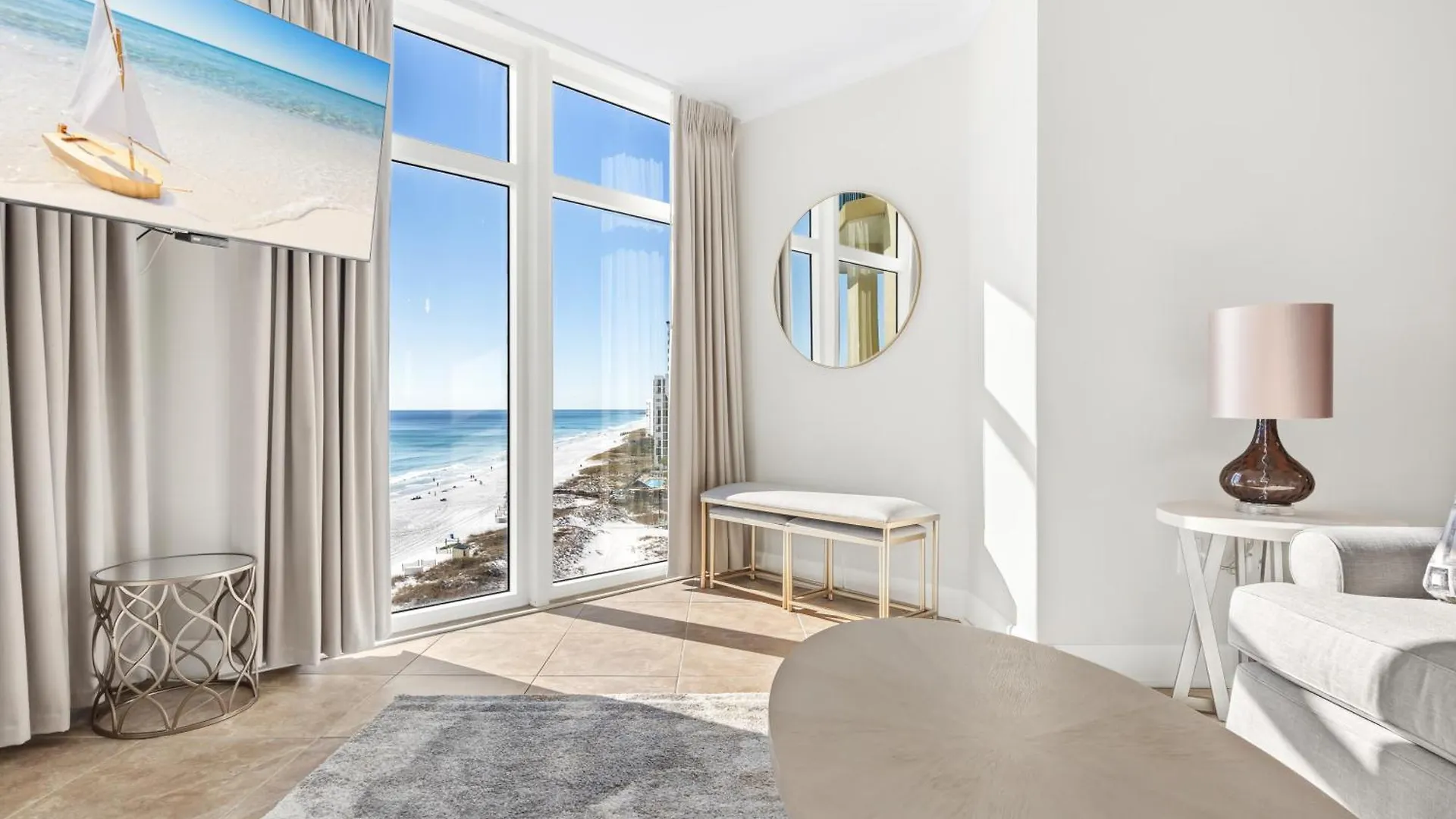 Jade East Towers 0940 By Newman-dailey Holiday home