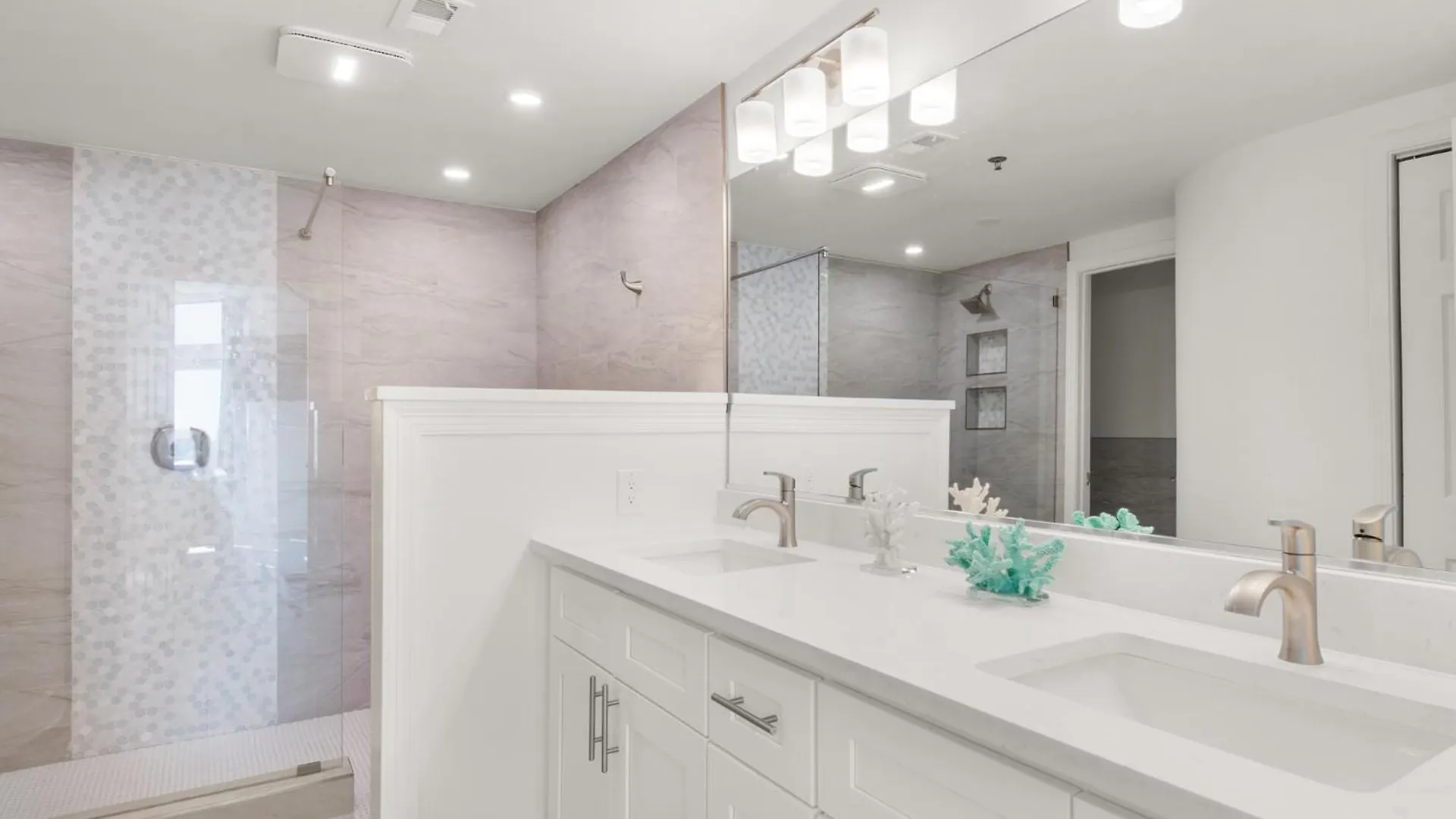 Jade East Towers 1720 By Newman-dailey Holiday home