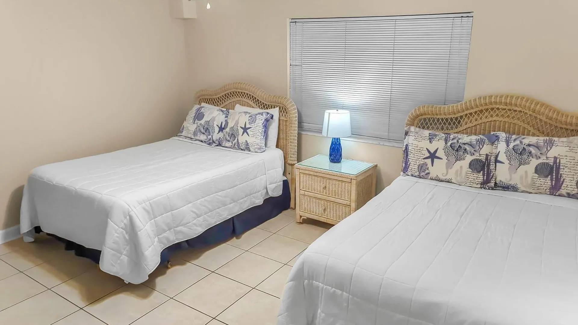 Slt #2043 - Stunning View! Free Service!