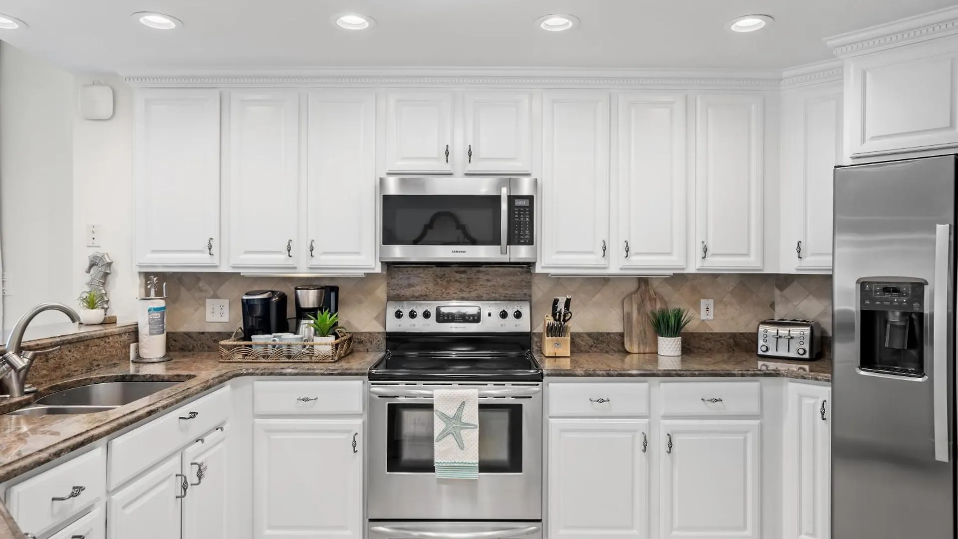Sterling Sands 214 - 2 Bedroom By Newman-dailey *