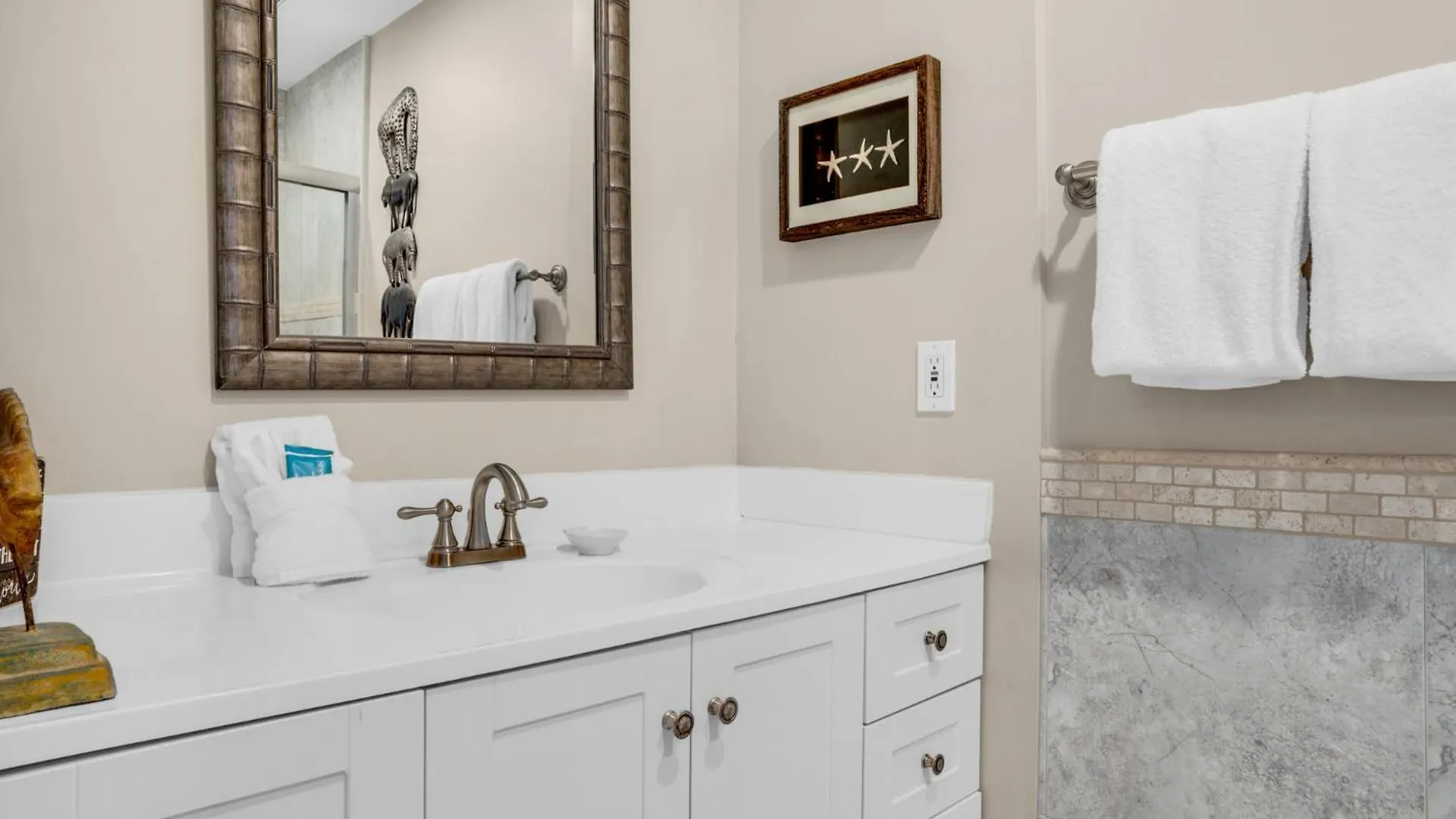 Seamist Townhomes 4 By Newman-dailey * Destin