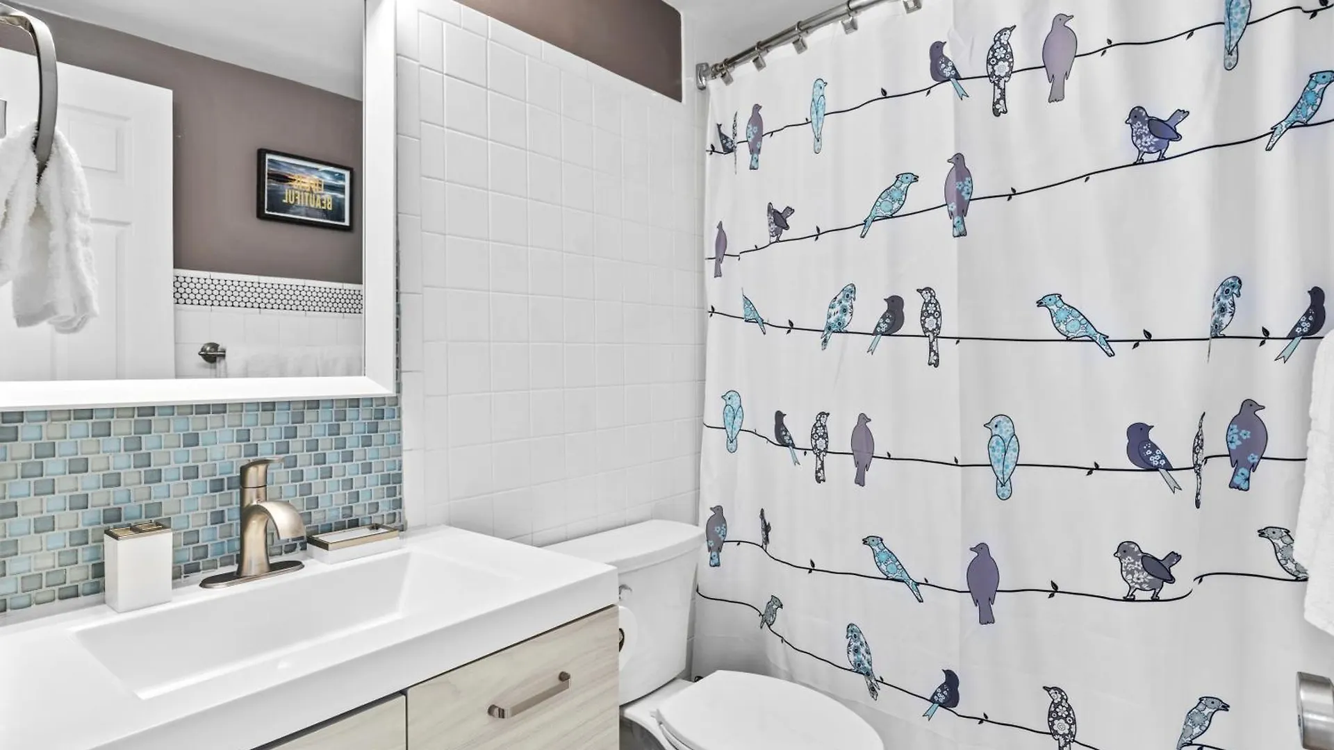 Apartment Jade East Towers 1610 By Newman-dailey *