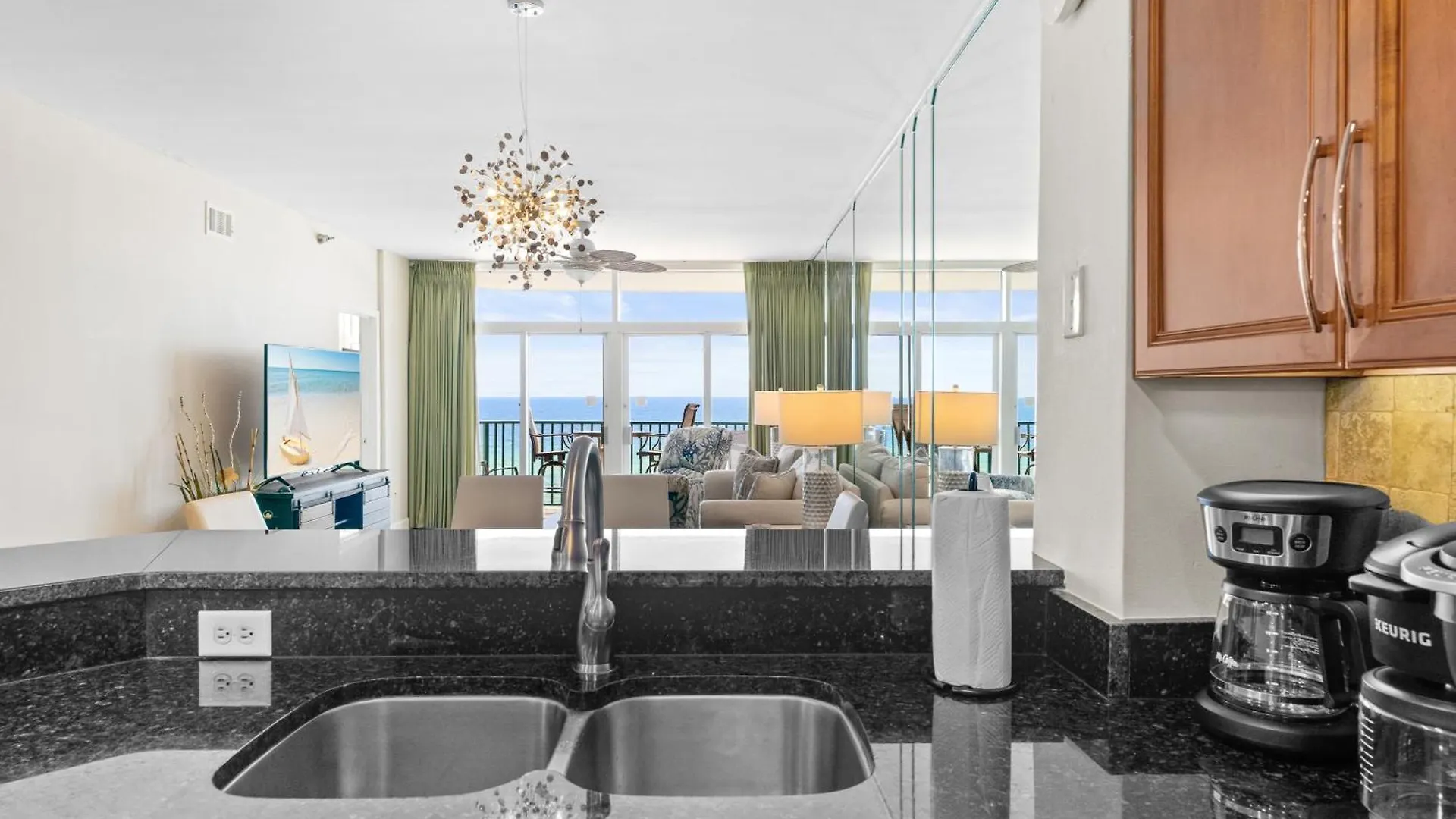 Holiday home Jade East Towers 0530 By Newman-dailey *