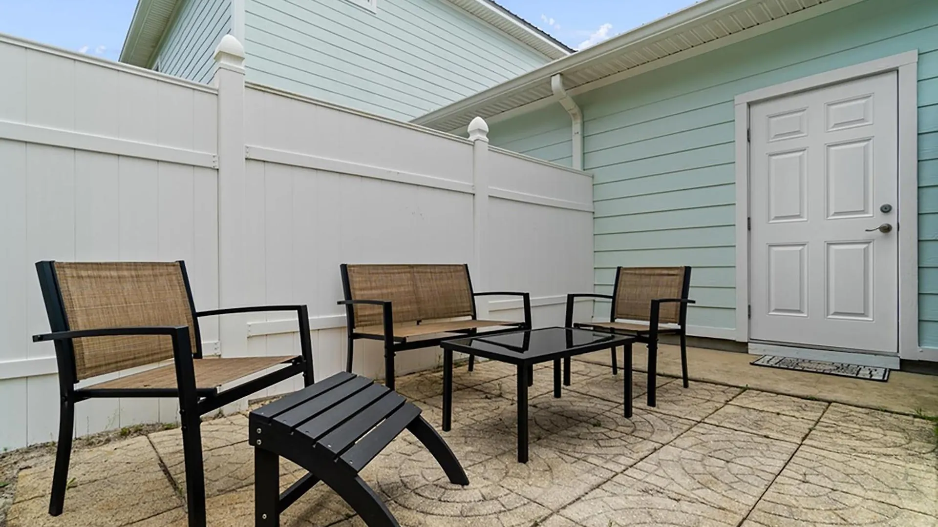 Apartment Miramar Palms #82- By Isle *