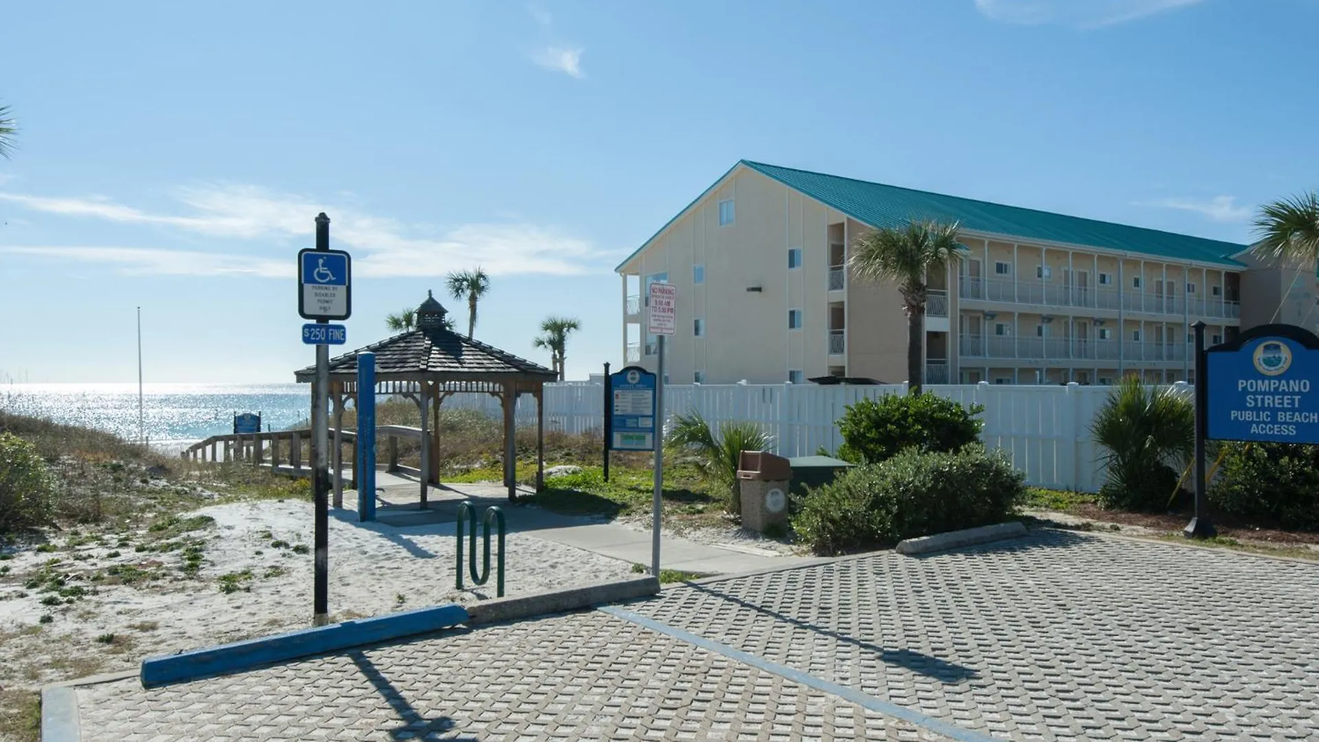 Grand Caribbean East 309- By Isle Apartment *
