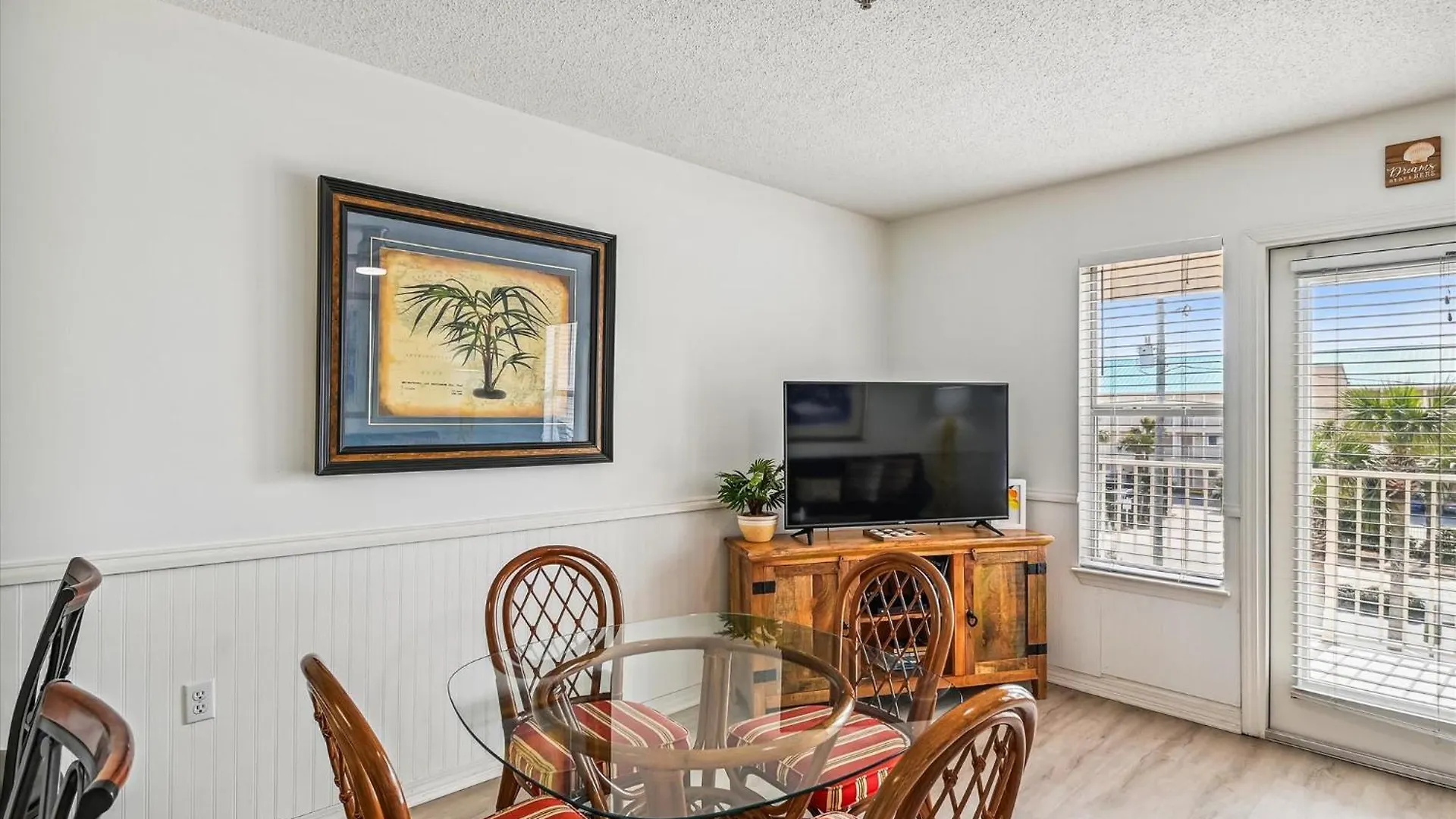 Apartment Grand Caribbean East 309- By Isle