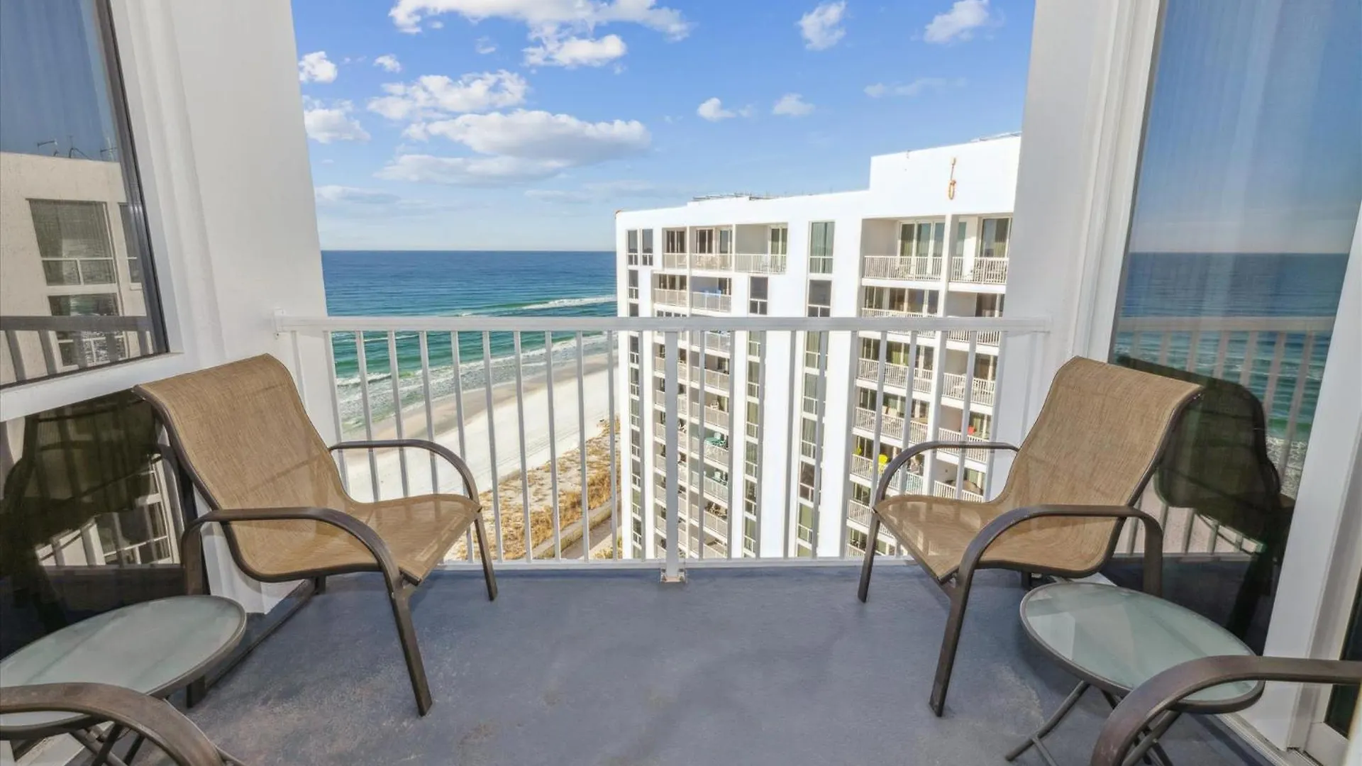 Shoreline Towers 1124- By Isle Destin