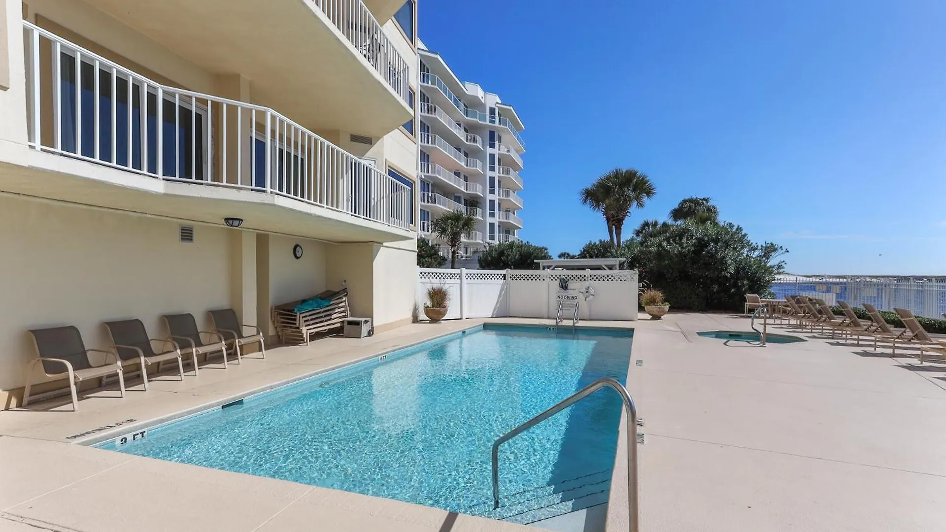 Waterview Towers Yacht Club 532- By Isle Destin