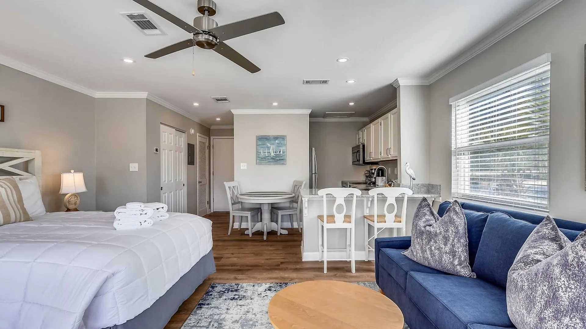 Apartment Sandpiper Cove 8208- By Isle Destin