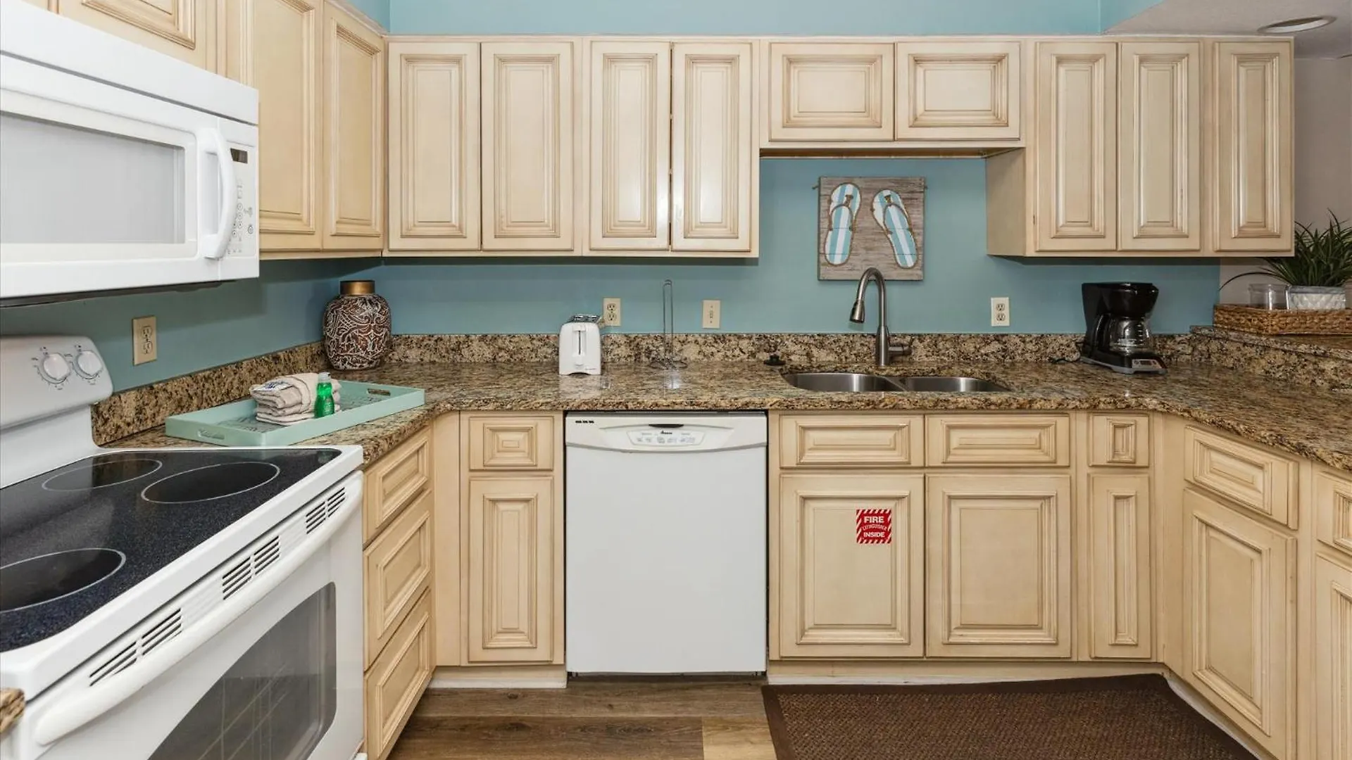 Apartment House 505b