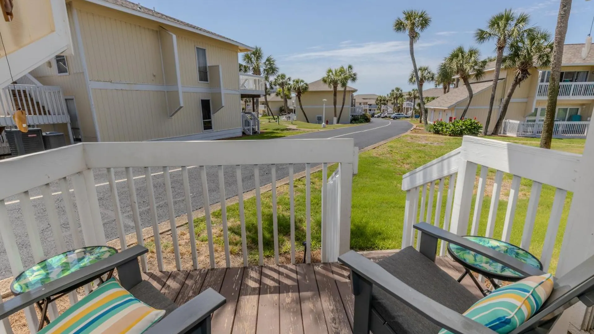 Sandpiper Cove 1001- By Isle