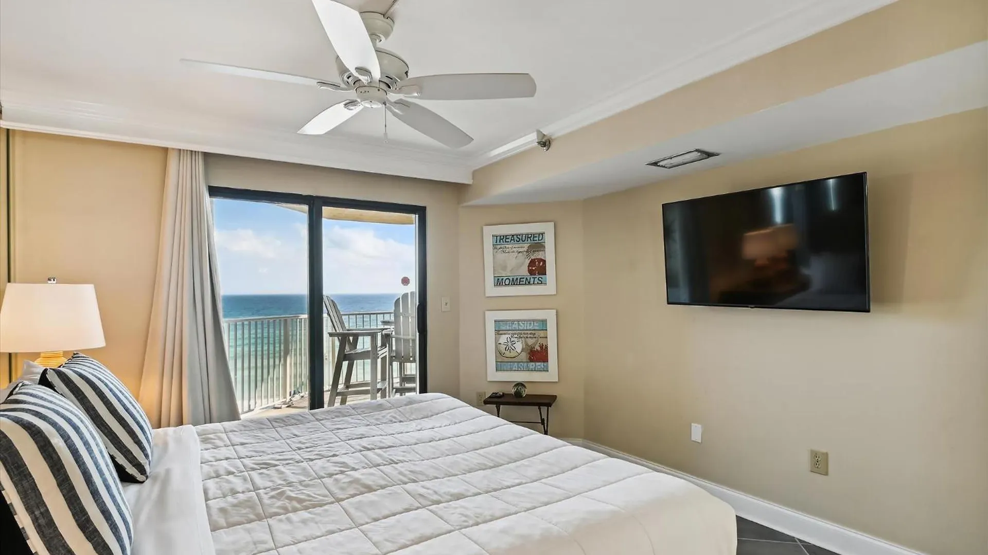 Apartment Inlet Reef 406- By Isle