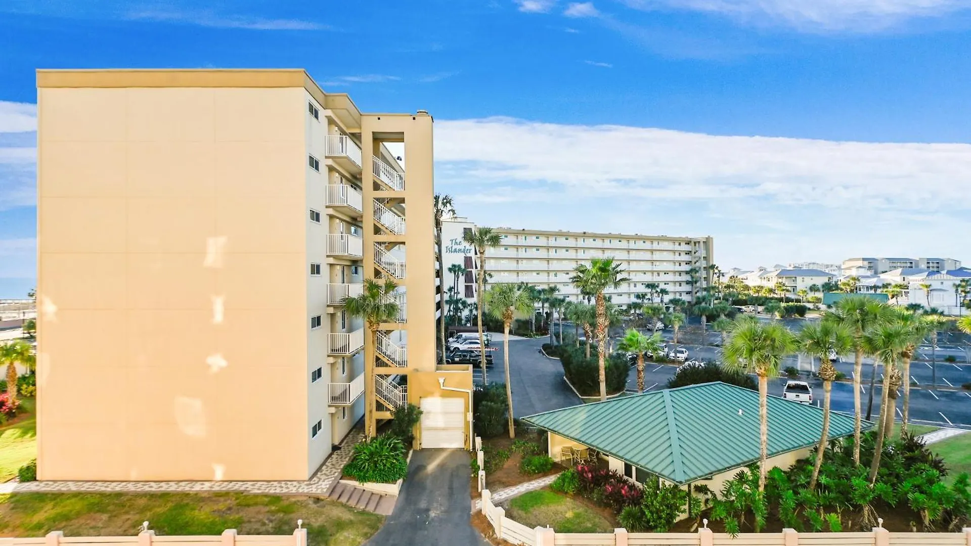 Inlet Reef 316- By Isle Apartment