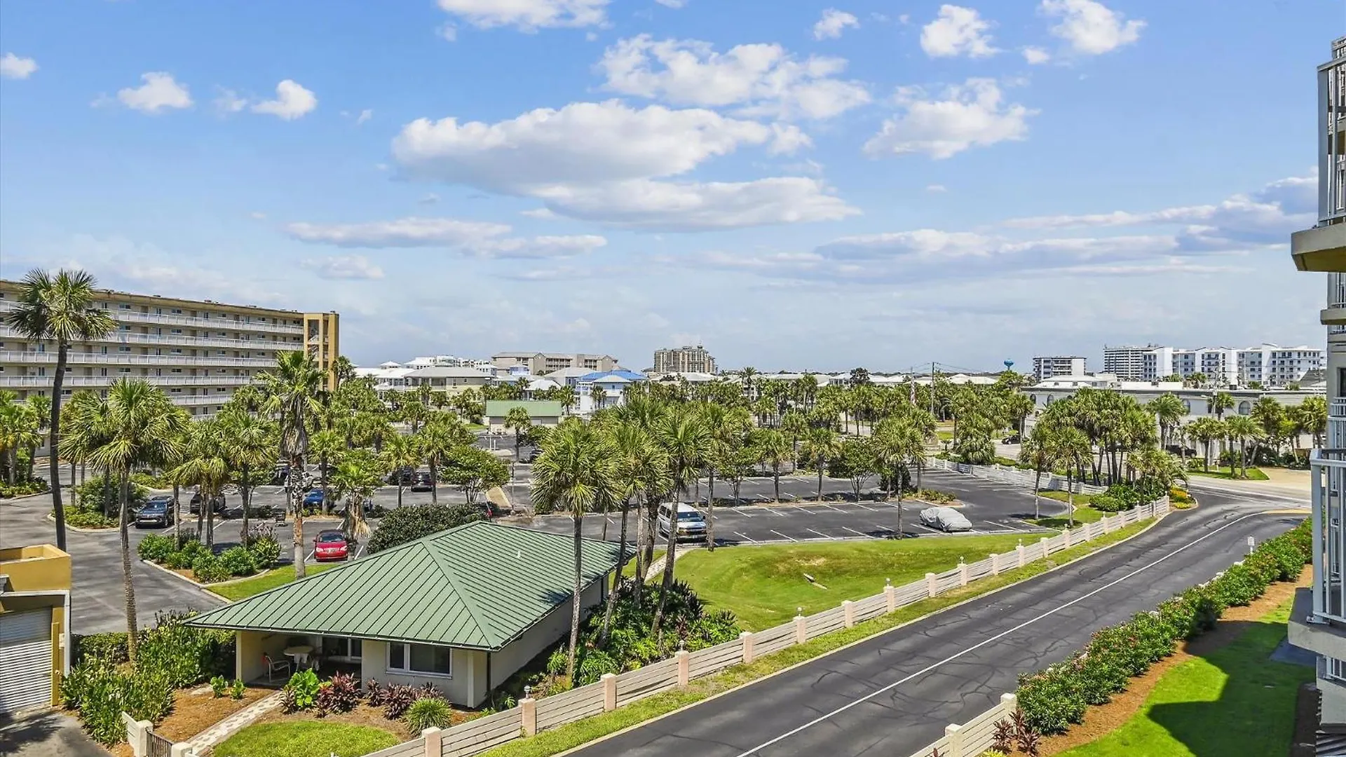 Inlet Reef 315- By Isle Apartment *