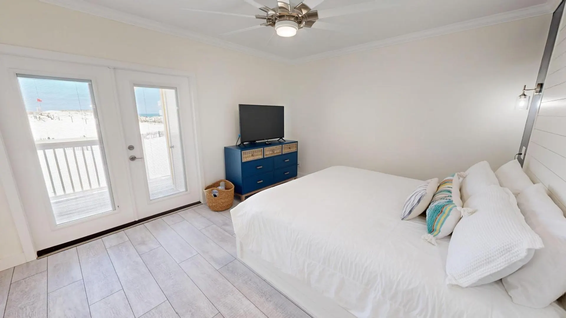 Apartment Sandpiper Cove 1152- By Isle