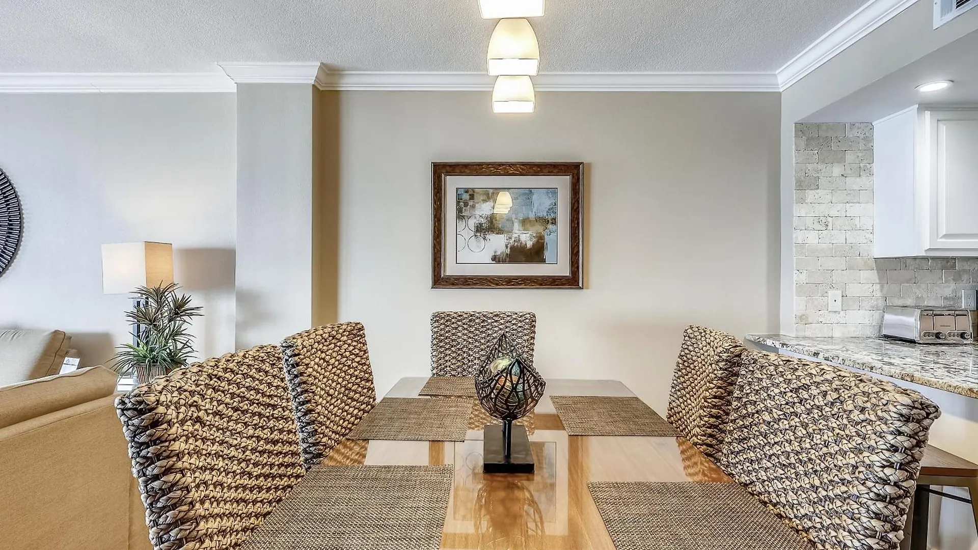 Inlet Reef 303- By Isle Apartment *
