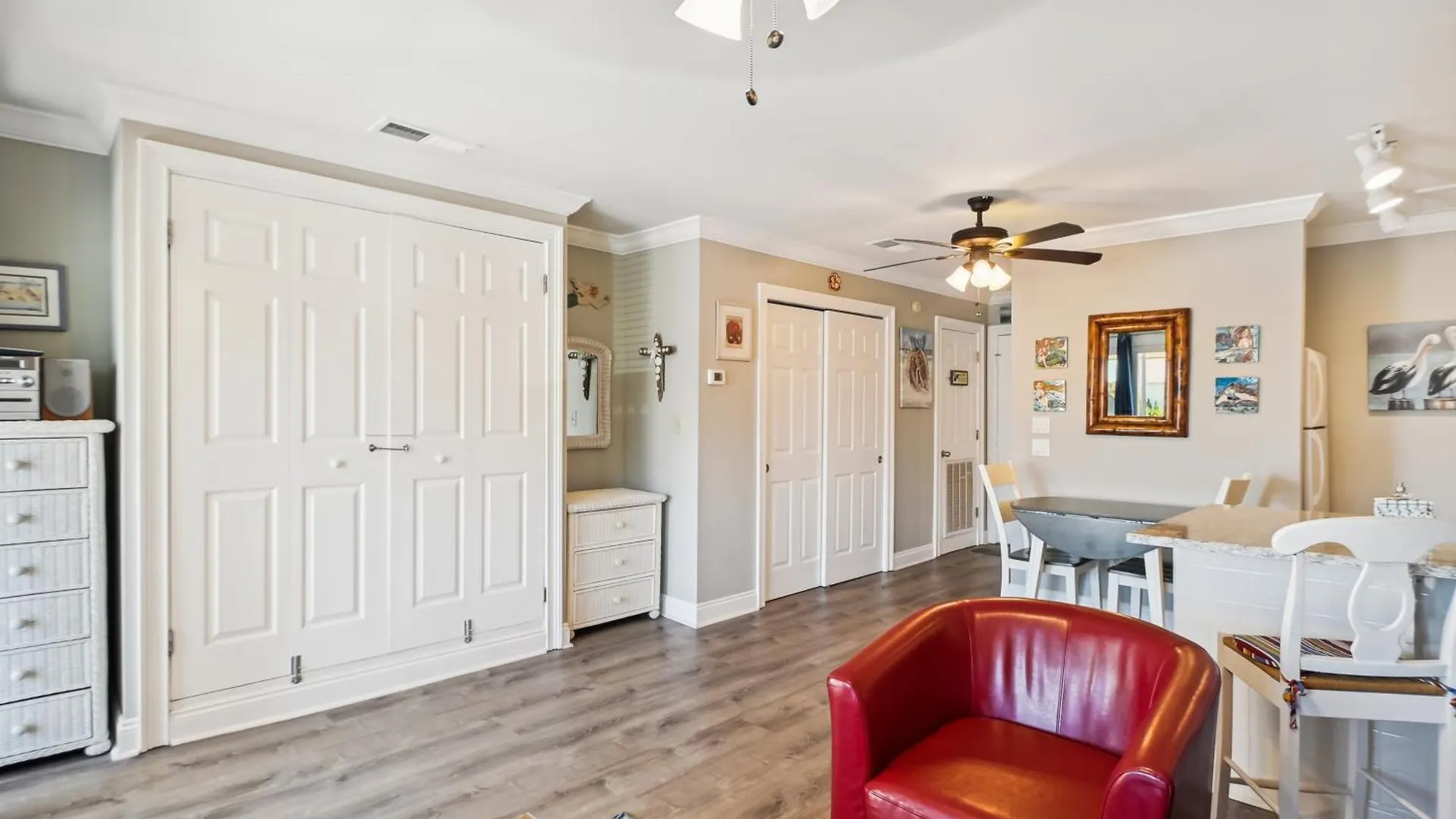 Sandpiper Cove 8245- By Isle Apartment *