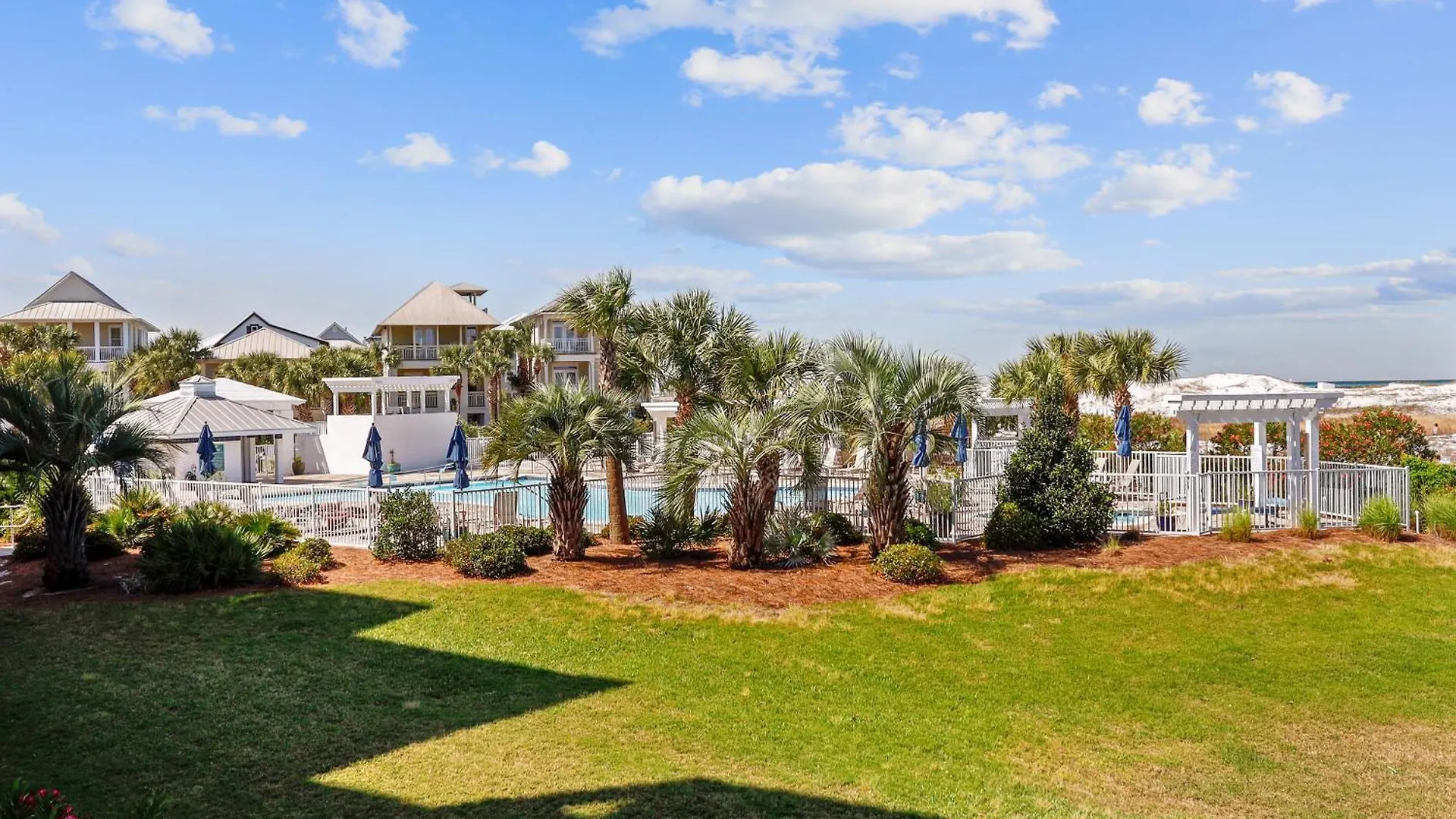 Magnolia House 112- By Isle Apartamento