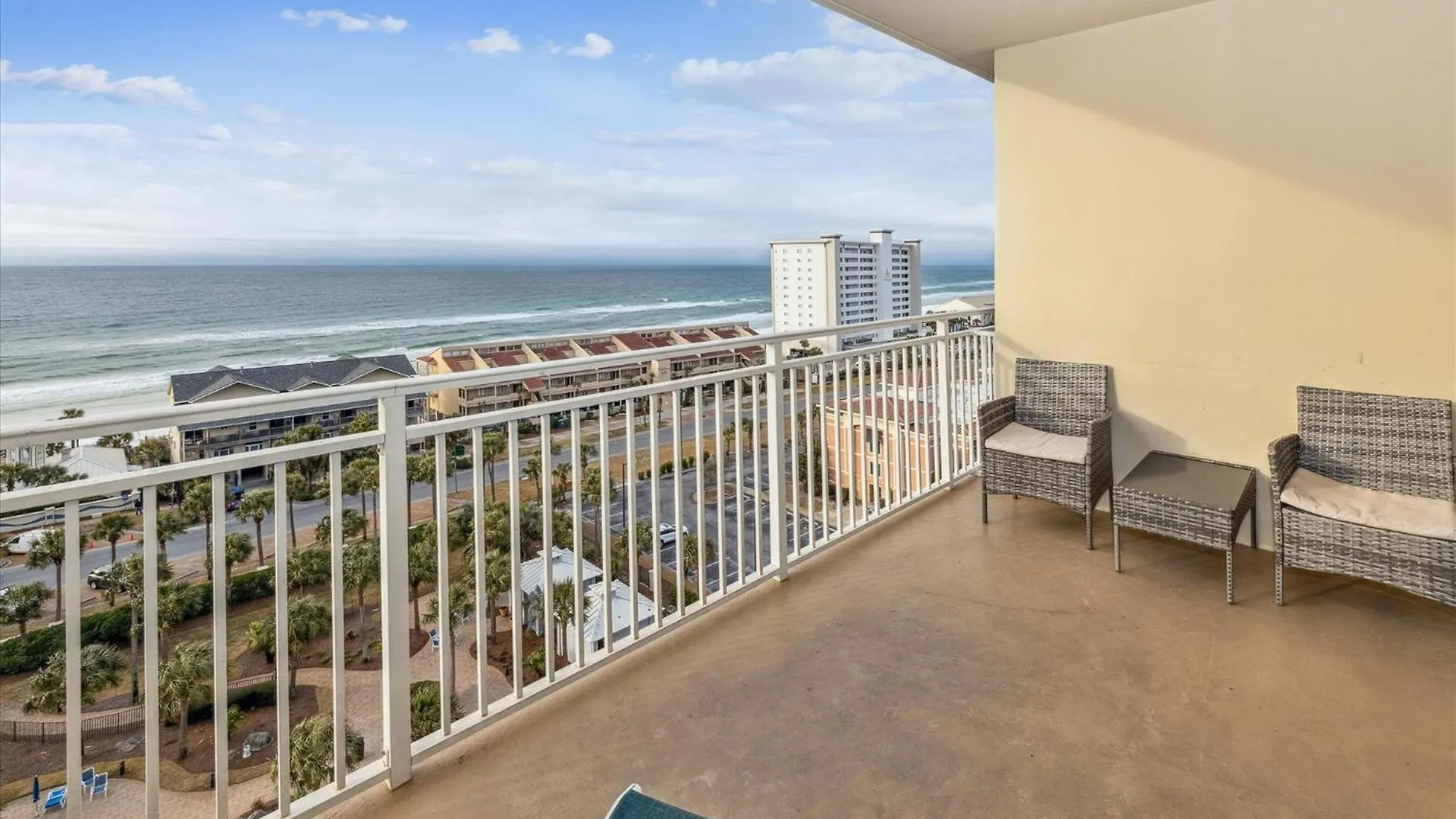Sterling Shores 1016- By Isle Apartment *