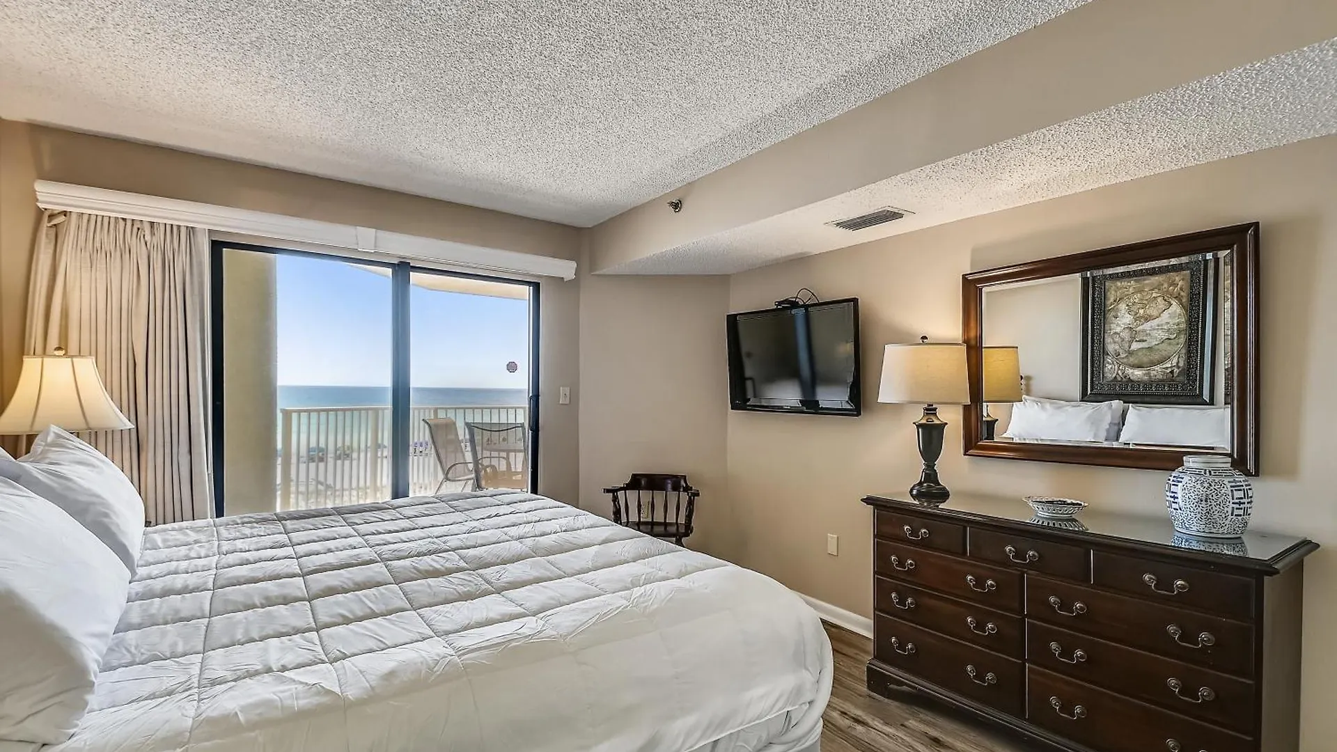 Apartment Inlet Reef 206- By Isle *