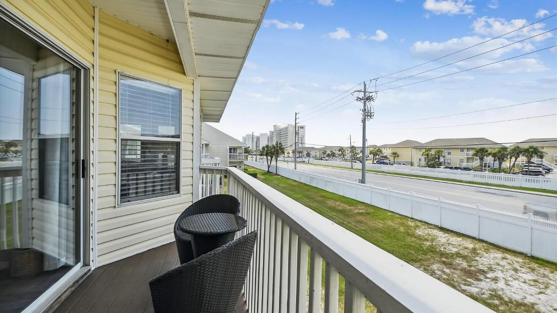 Sandpiper Cove 9214- By Isle Apartment *