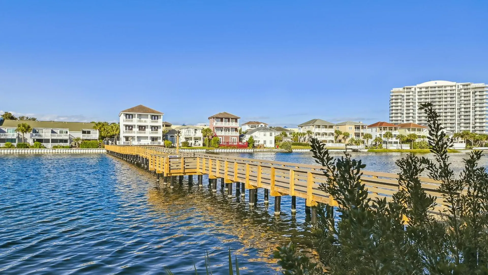 South Bay By The Gulf 055- By Isle Apartment