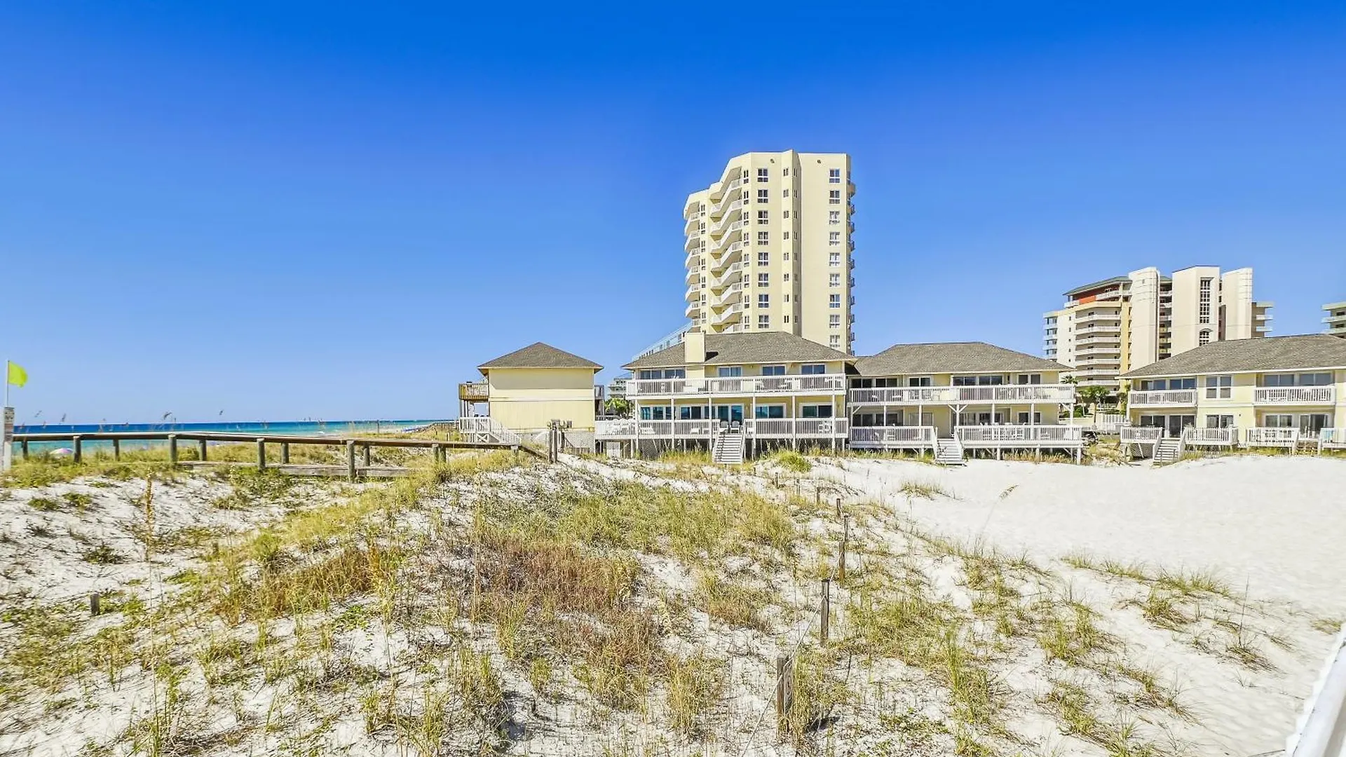 Apartment Sandpiper Cove 1129- By Isle