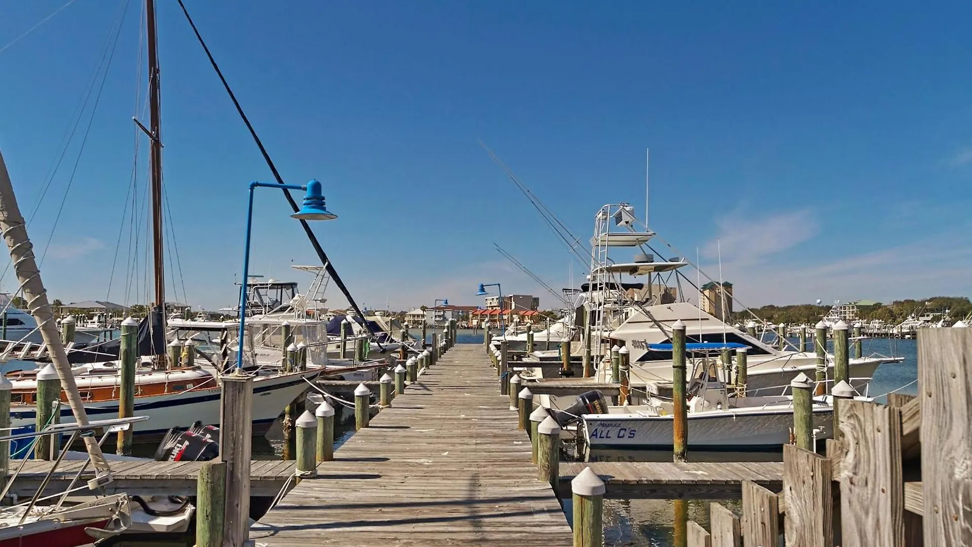Sandpiper Cove 8236- By Isle