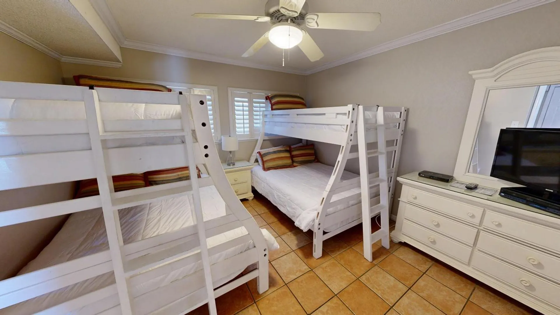 Apartment House 201c- By Isle
