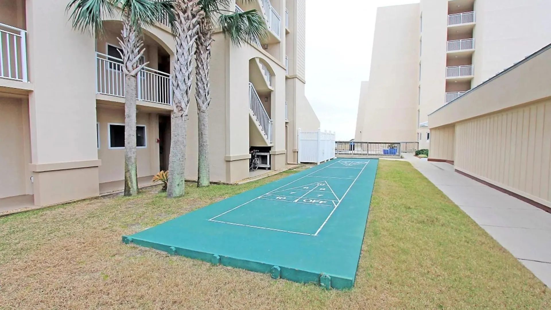 House 201c- By Isle Apartment