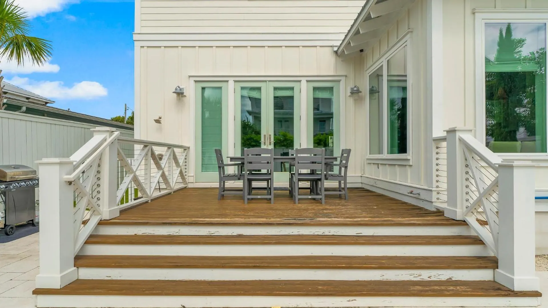Holiday home Crystal Tide With Heated Pool And Golf Cart