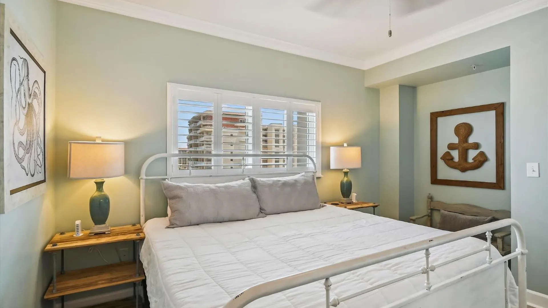 Oceania 703- By Isle Apartment *