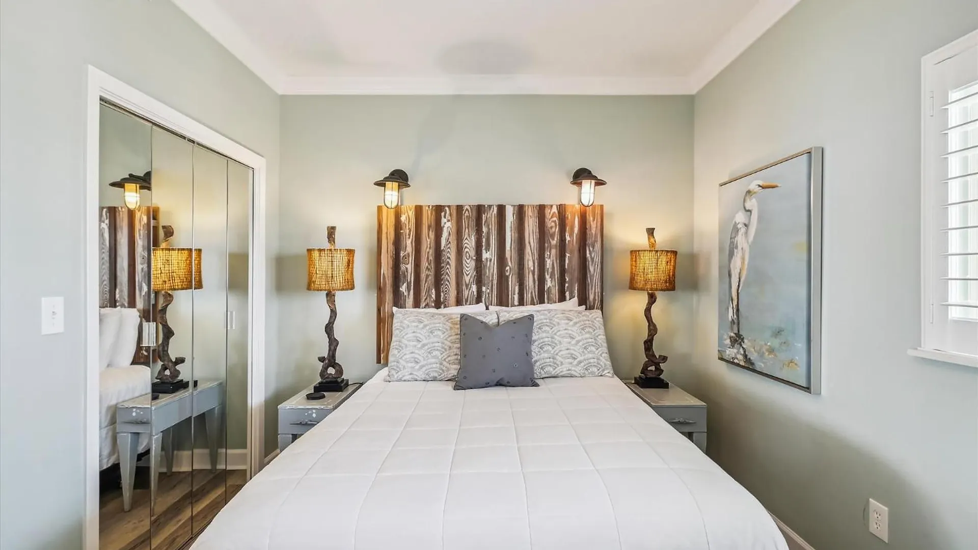 Oceania 703- By Isle Apartment *