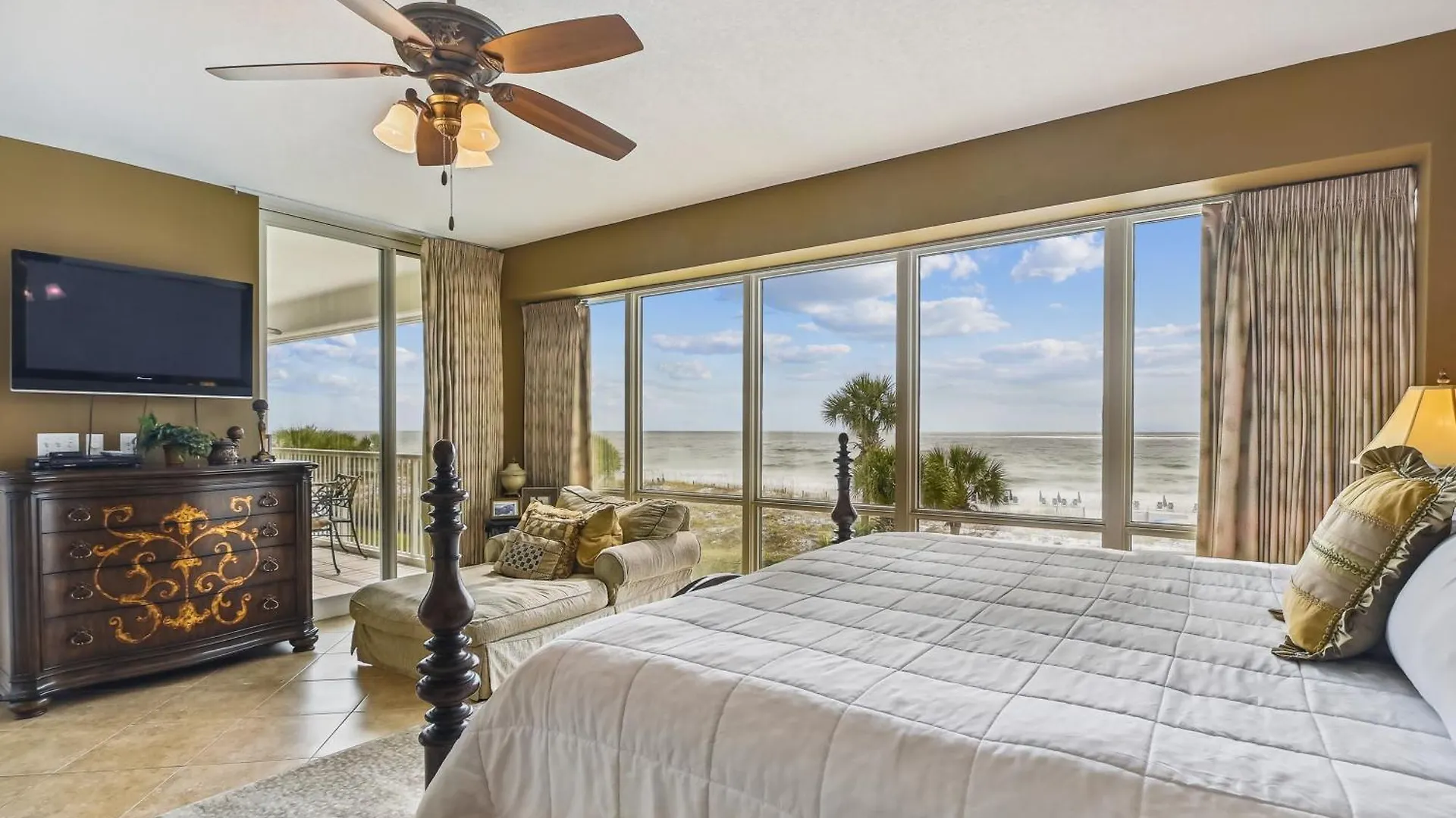 Oceania 204- By Isle Apartment Destin