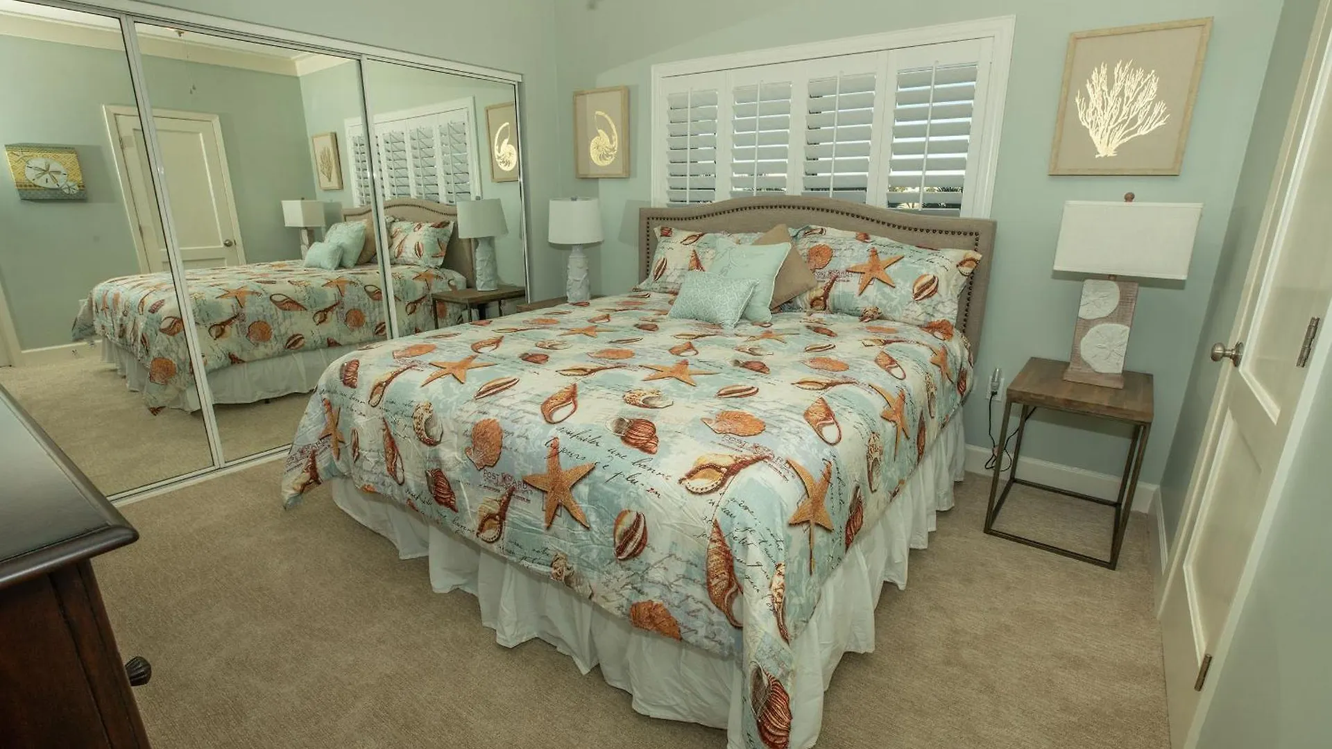 Apartment Oceania 106- By Isle *