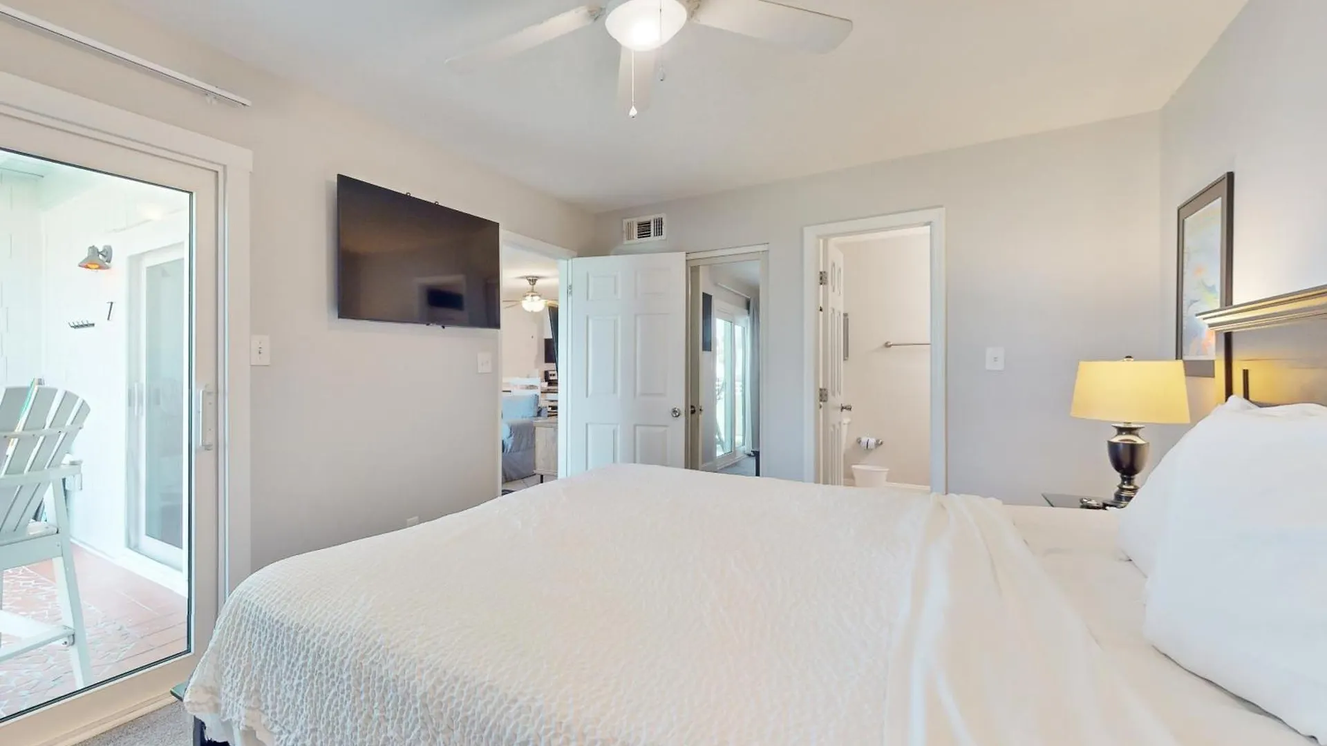 Tradewinds 07 *