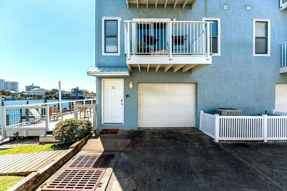 Sea-renity 4 Waterfront Balconies Gated Holiday home Destin